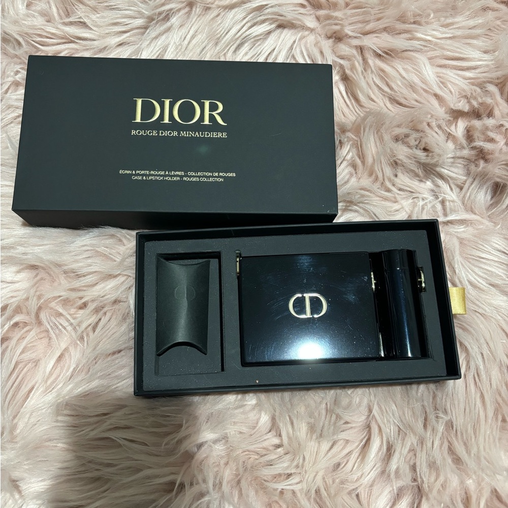 Rouge dior minaudiere clutch